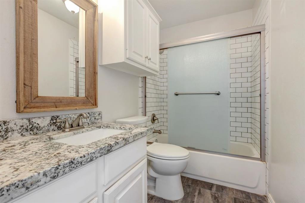 3003 Brook Shore Court, Kingwood, Texas image 32