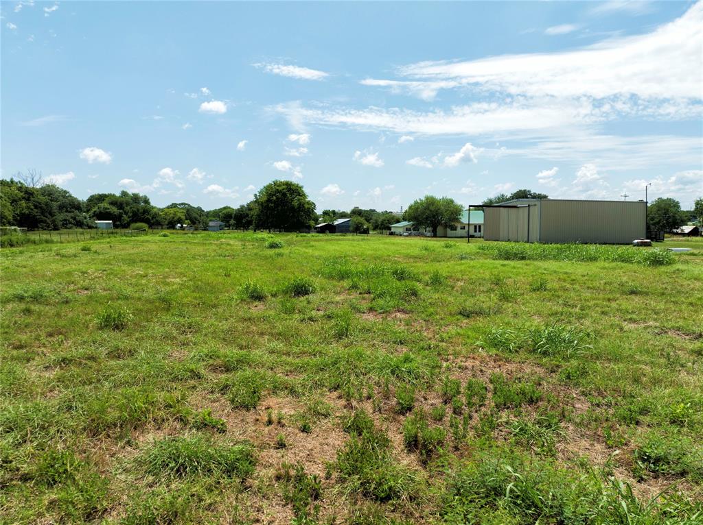 215 Old Highway 90 Loop, Schulenburg, Texas image 9