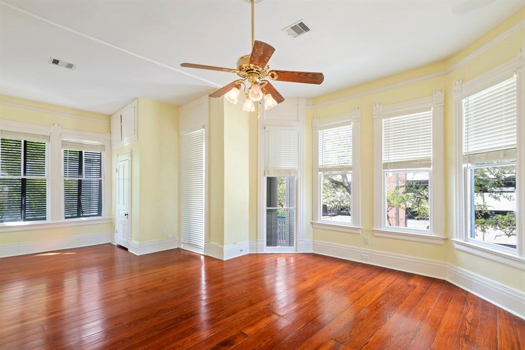 1827 Ball Street, Galveston, Texas image 10