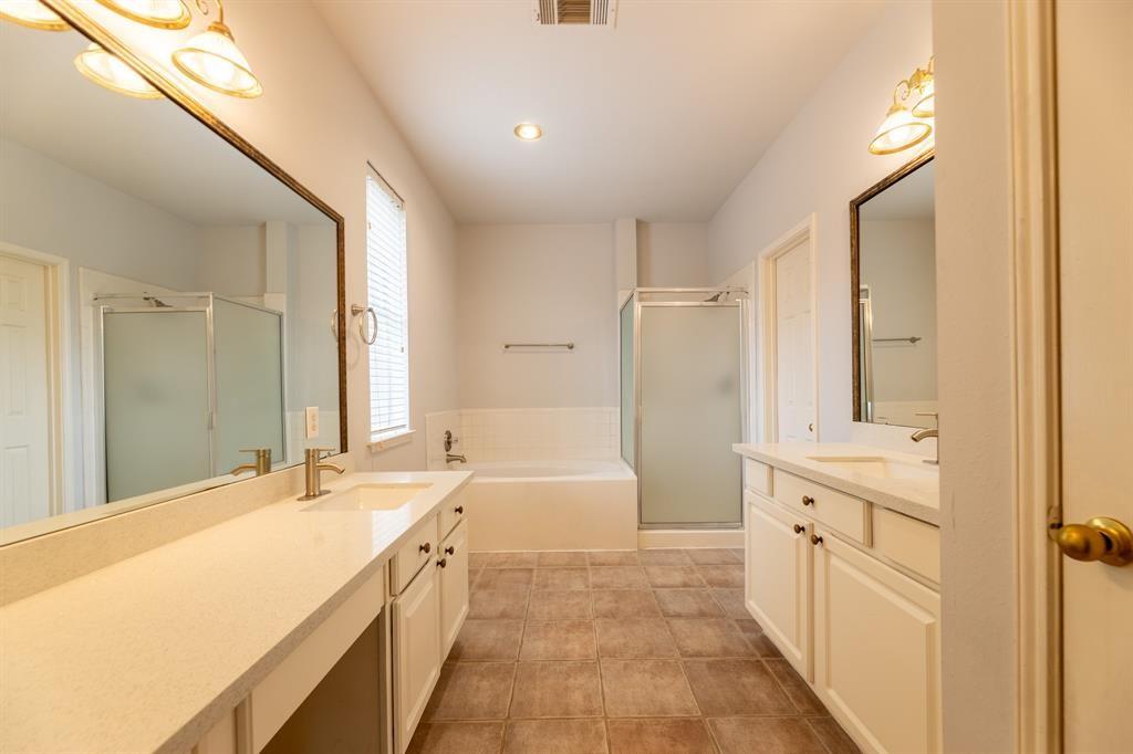 3111 Glen Cullen Lane, Pearland, Texas image 20