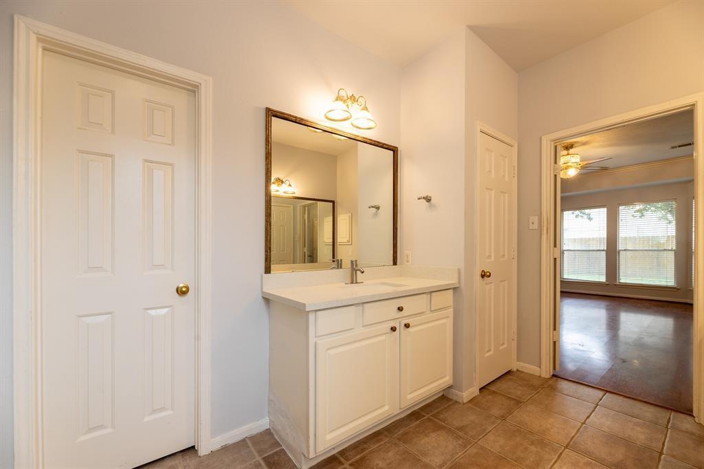 3111 Glen Cullen Lane, Pearland, Texas image 22