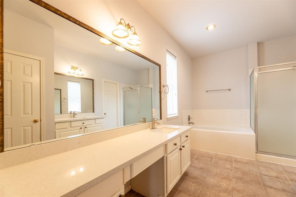3111 Glen Cullen Lane, Pearland, Texas image 21