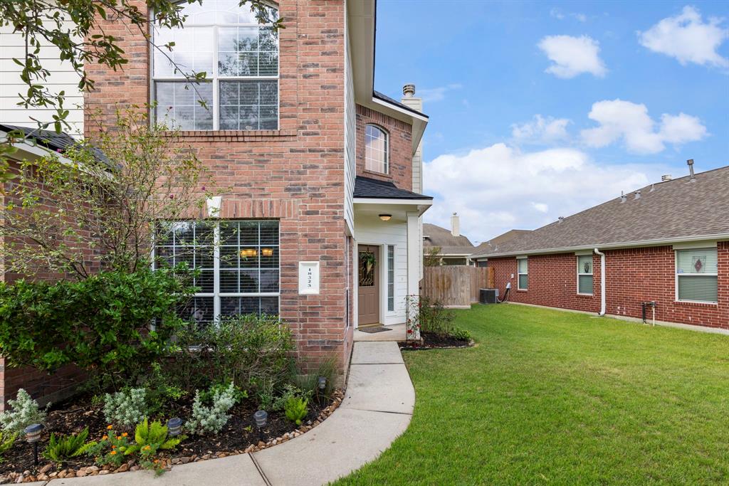 18323 Melissa Springs Drive, Tomball, Texas image 3