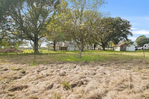 A home in Sealy