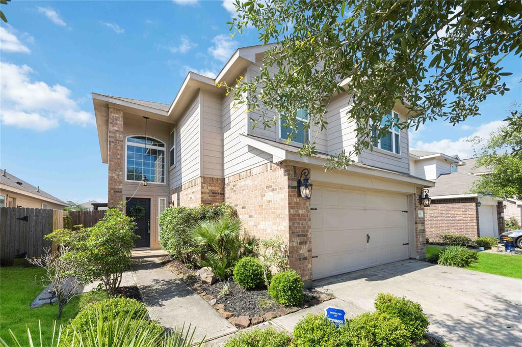 2814 Dustin Place Court, Humble, Texas image 2