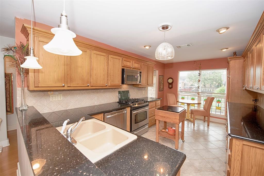 1768 Florida Drive, Seabrook, Texas image 10