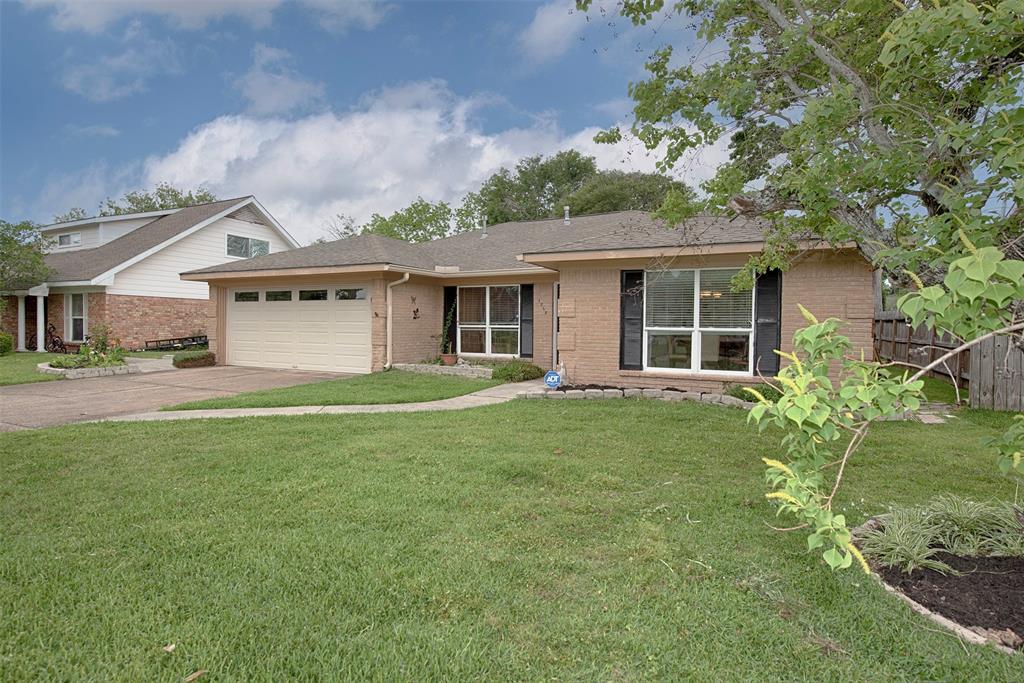 1768 Florida Drive, Seabrook, Texas image 4