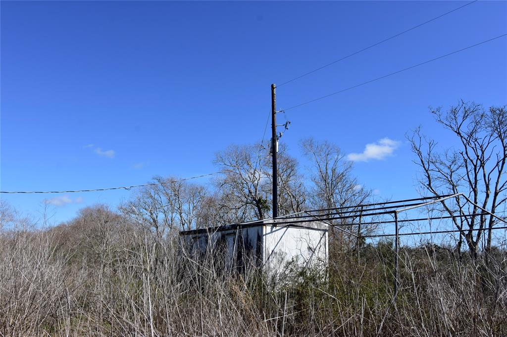 951 Canal Rd Rd, Stowell, Texas image 4