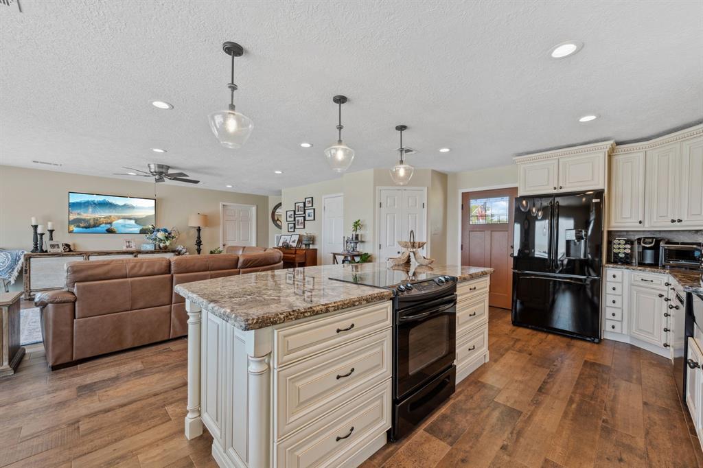 11320 Cedar Gully Road, Beach City, Texas image 19