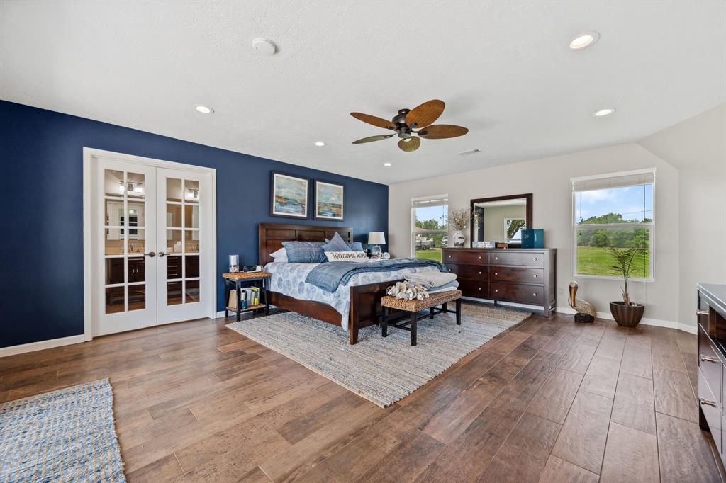 11320 Cedar Gully Road, Beach City, Texas image 11