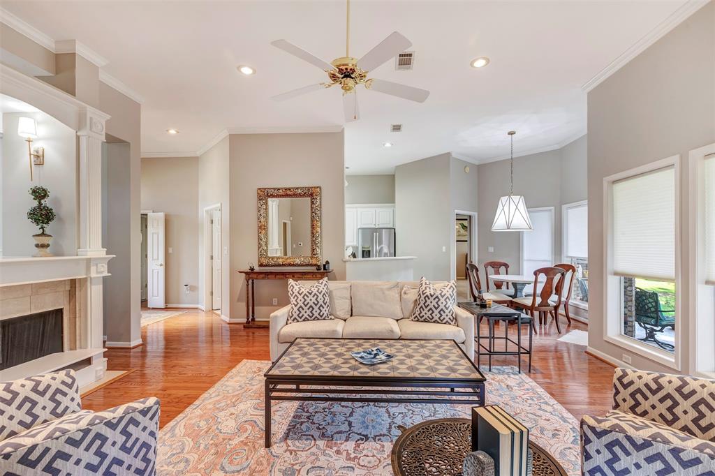 1604 Durham Drive, Huntsville, Texas image 6