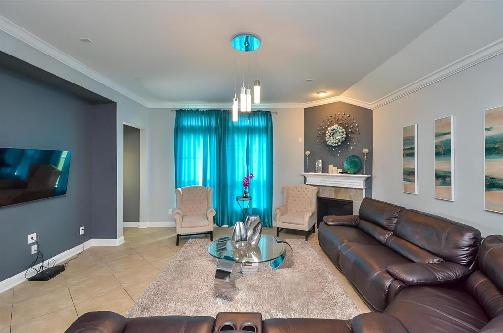 4222 Churchill Place Court Ct, Fulshear, Texas image 10