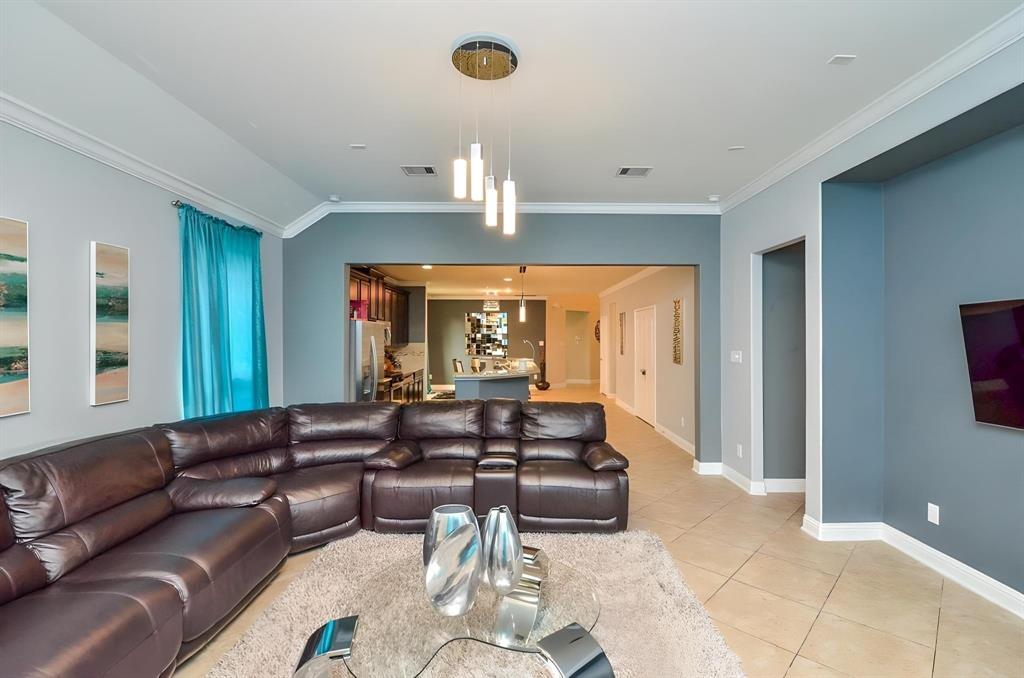 4222 Churchill Place Court Ct, Fulshear, Texas image 9