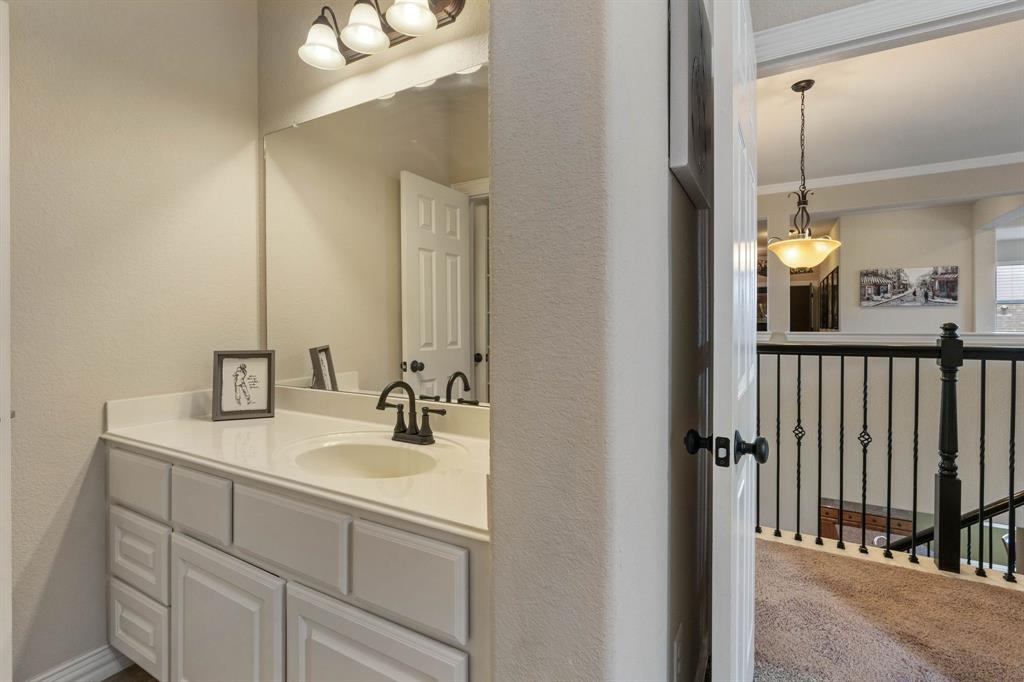7659 Ikes Tree Drive, Spring, Texas image 26