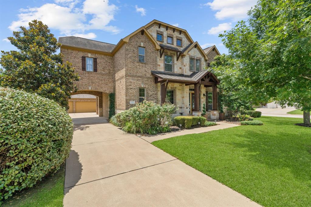 7659 Ikes Tree Drive, Spring, Texas image 1