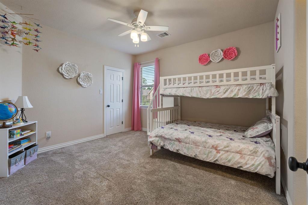 7659 Ikes Tree Drive, Spring, Texas image 25