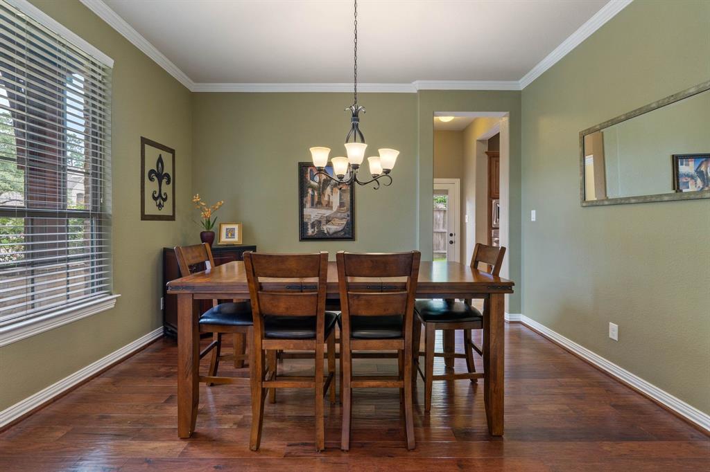 7659 Ikes Tree Drive, Spring, Texas image 6