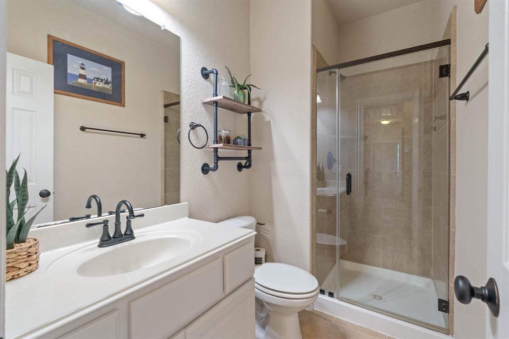 7659 Ikes Tree Drive, Spring, Texas image 29