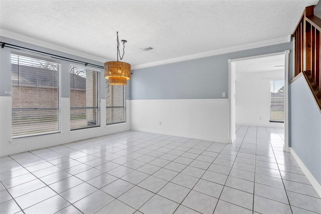 3809 Trailwood Drive, Baytown, Texas image 8