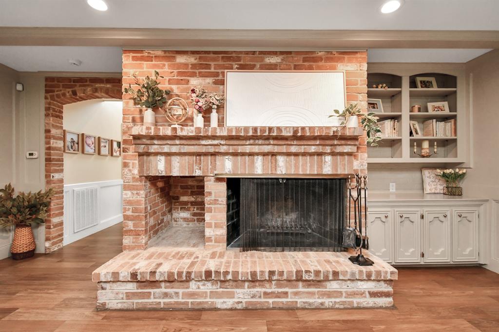 707 Chevy Chase Circle, Sugar Land, Texas image 11