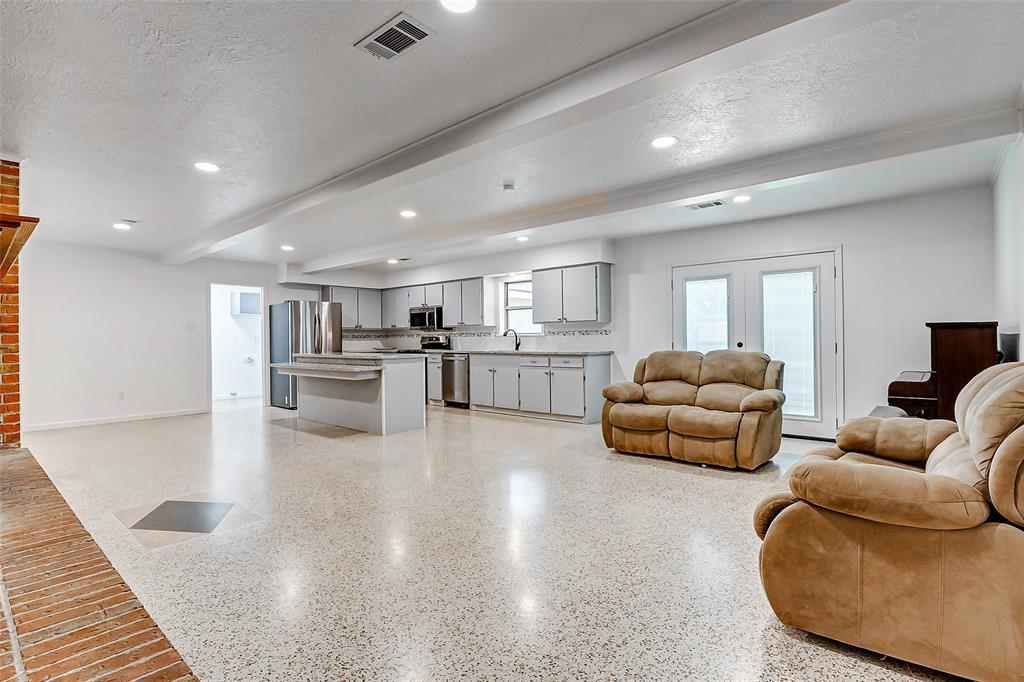 1206 Fay Road, Kemah, Texas image 3