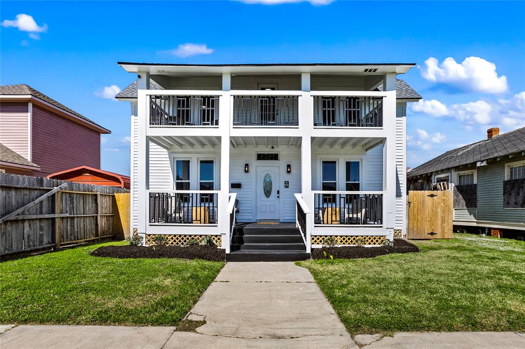 3624 Avenue S 1/2, Galveston, Texas image 1