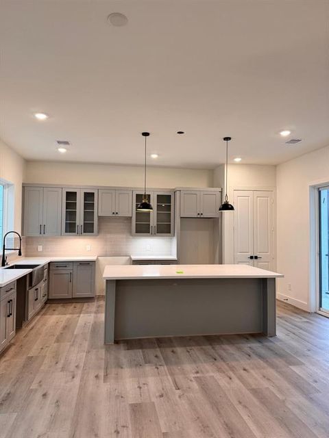 2708 Nagle Street Houston TX 77004