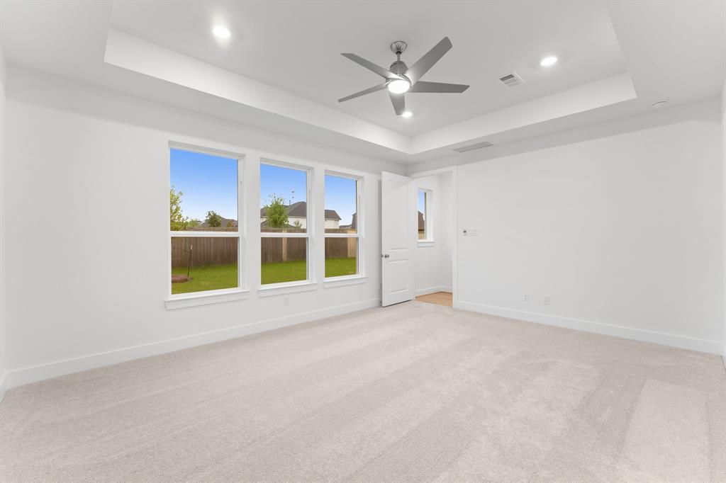 26915 Longwood Ledge Drive, Spring, Texas image 37