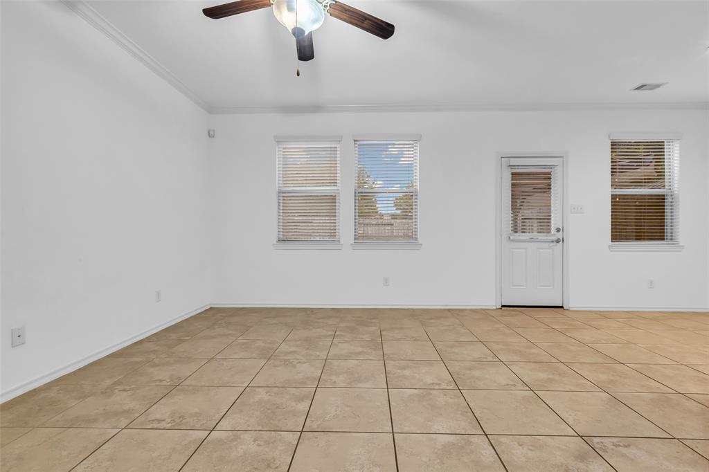 6466 Calgary Woods Lane, Katy, Texas image 12