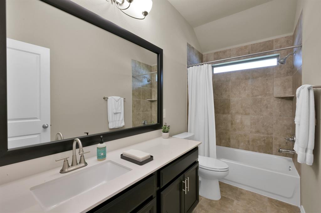 557 Timber Voyage Court, Conroe, Texas image 20
