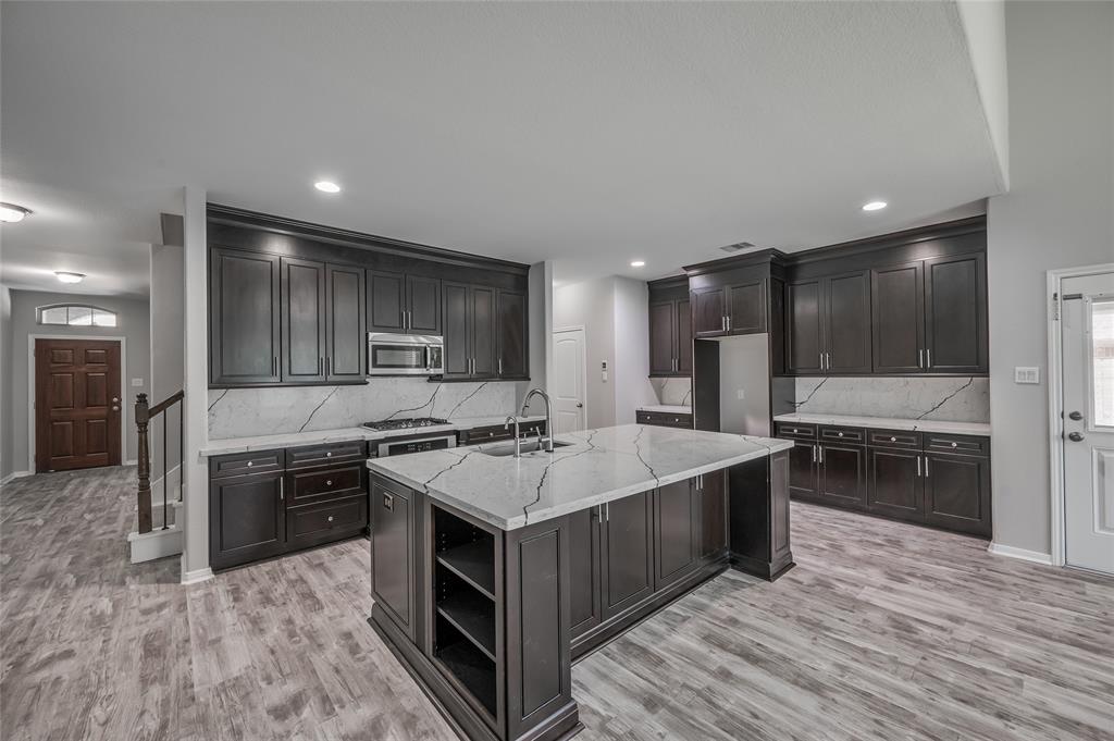 1514 Jacobs Forest Drive, Conroe, Texas image 18