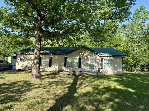 Photo of 13556 Needham Place, Willis, TX 77318 (MLS # 42337284)