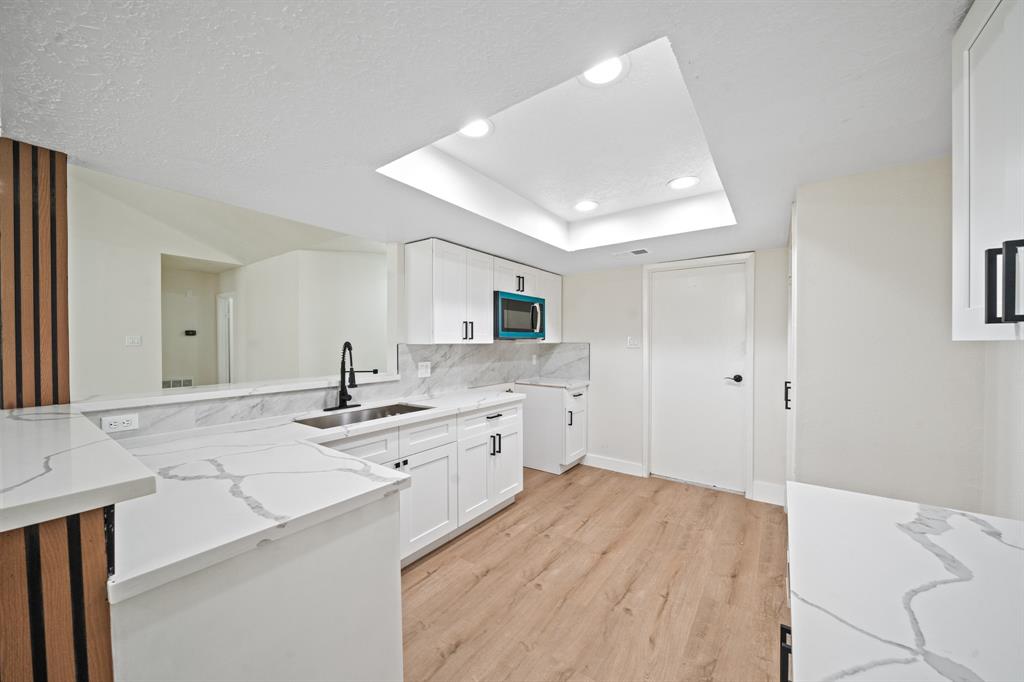 11115 Maple Rock Drive, Humble, Texas image 15