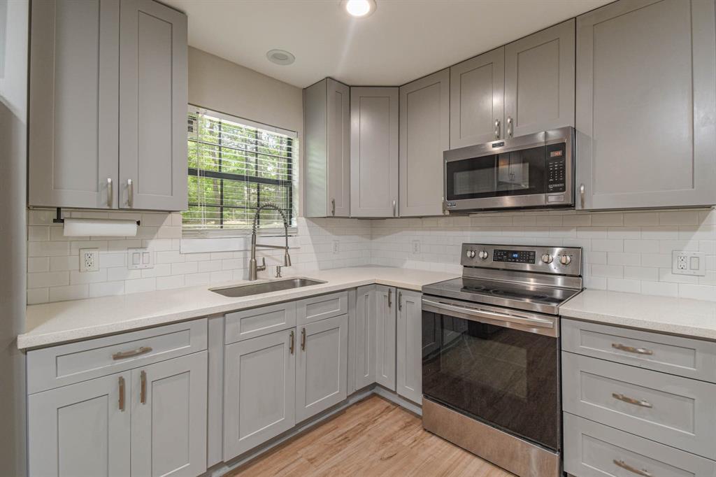 12028 Cedar Lane, Conroe, Texas image 22