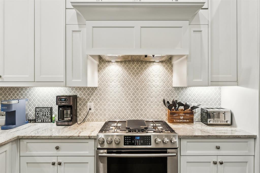 131 Skybranch Drive, Conroe, Texas image 12