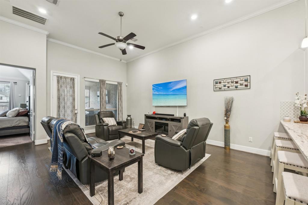 131 Skybranch Drive, Conroe, Texas image 4