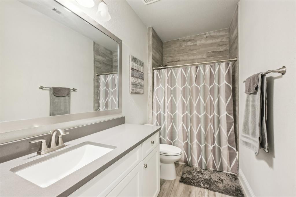 131 Skybranch Drive, Conroe, Texas image 18