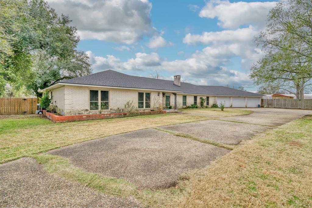 601 W Magnolia Street, Madisonville, Texas image 4