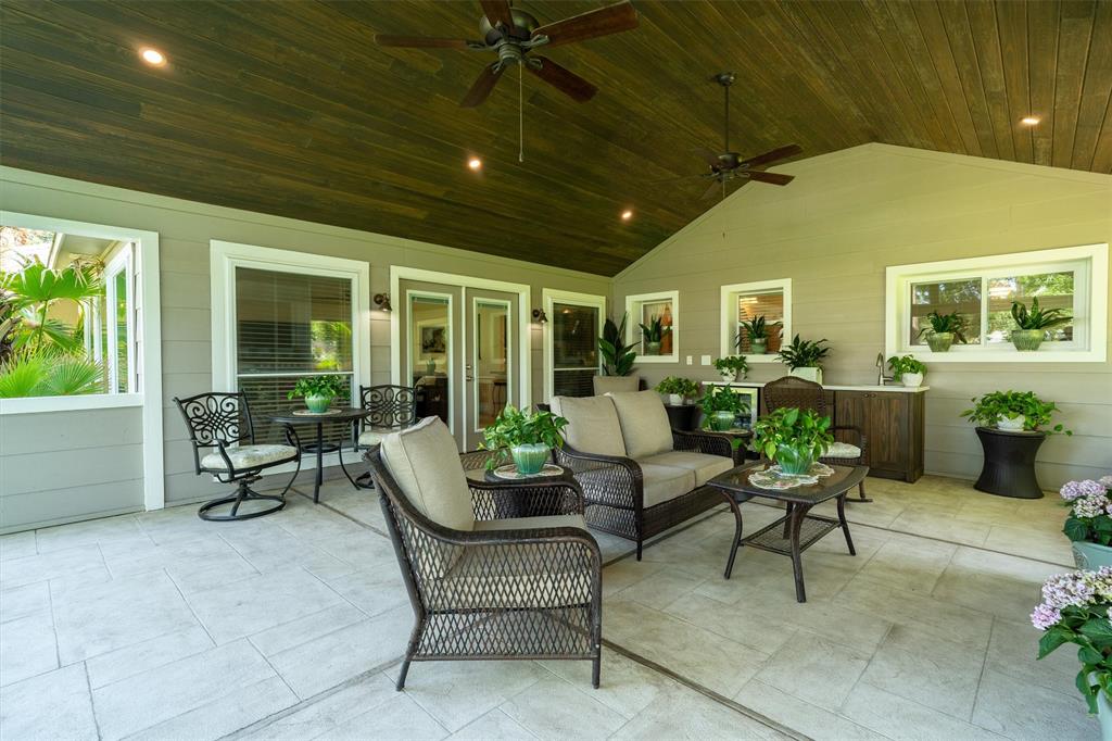 104 Smith Lane, League City, Texas image 11