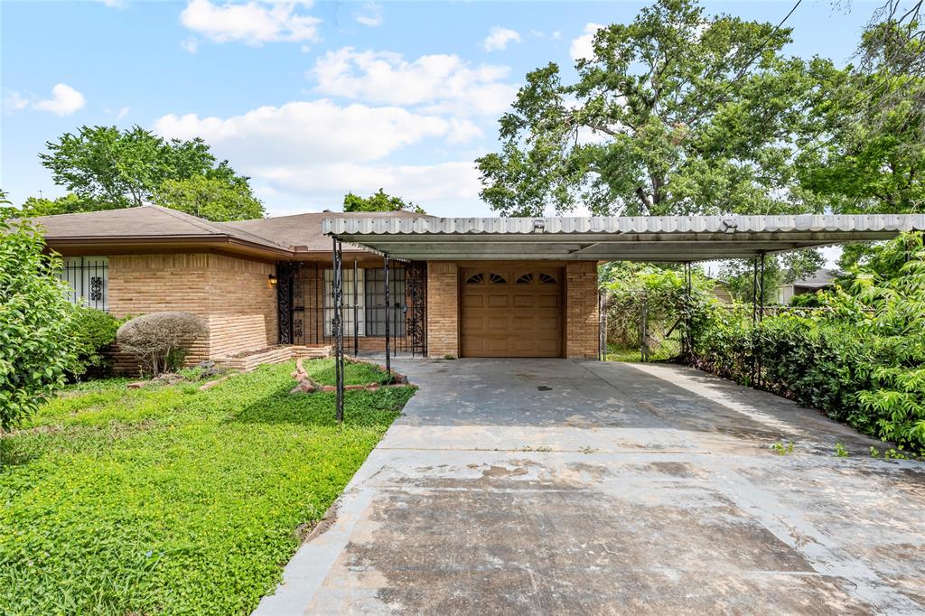 3317 Le Badie Street, Houston, Texas image 1