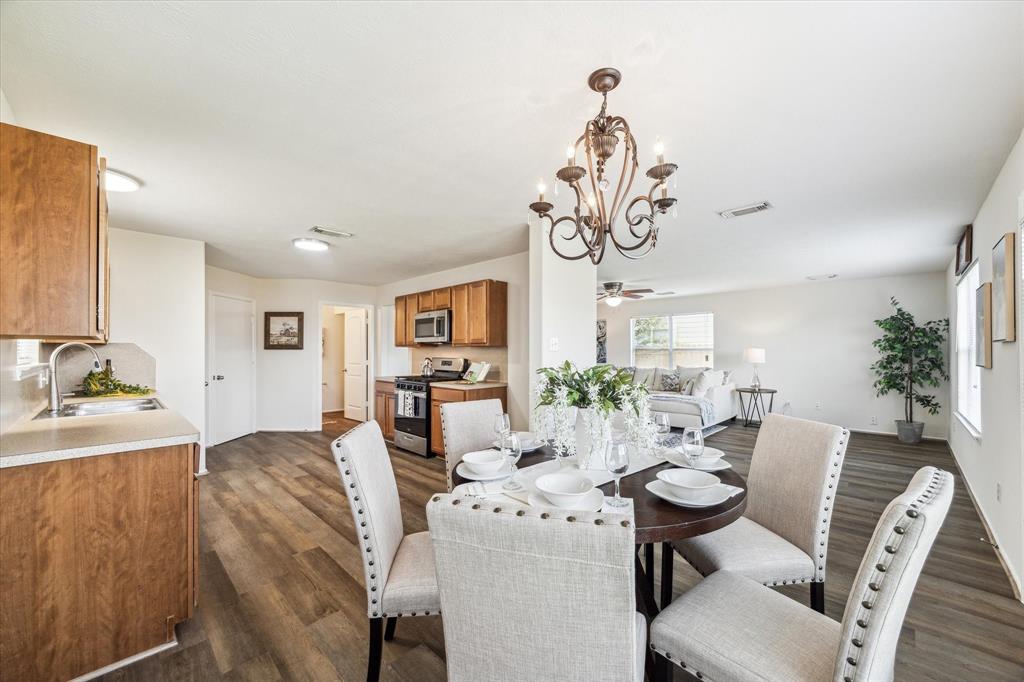 12842 Colony Heath Lane, Houston, Texas image 10