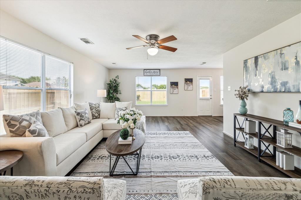 12842 Colony Heath Lane, Houston, Texas image 7