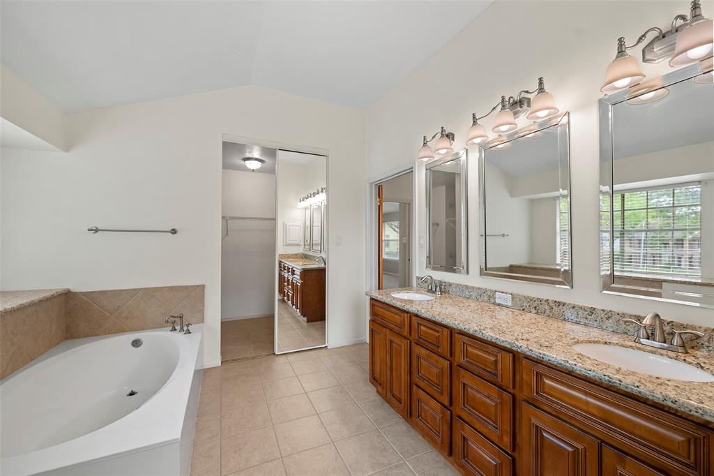 10327 Millshaw Drive, Houston, Texas image 21