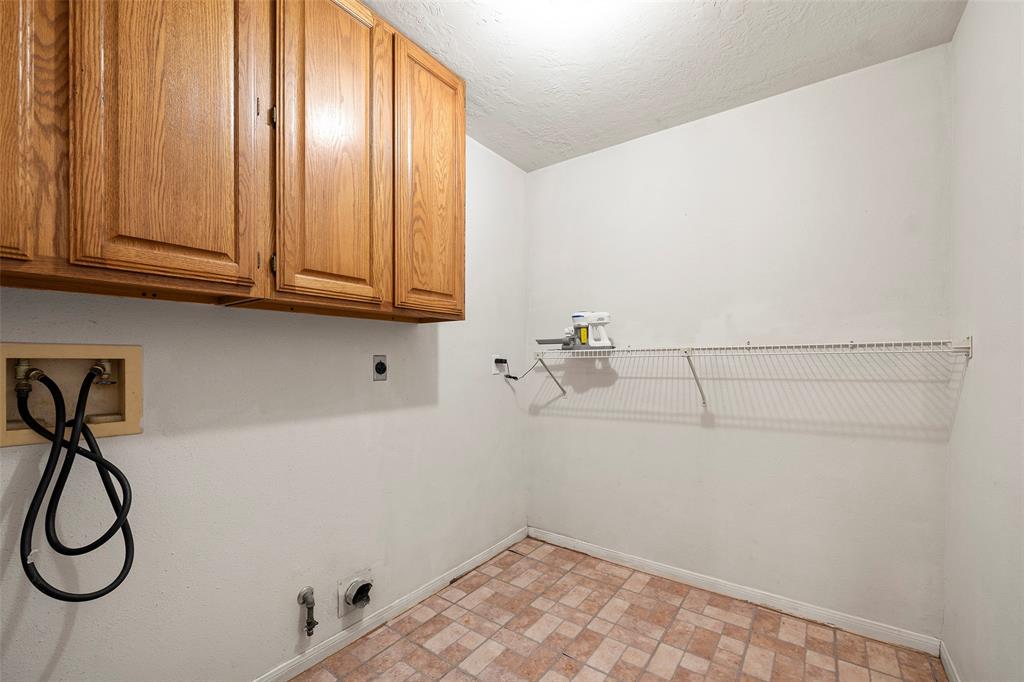 10327 Millshaw Drive, Houston, Texas image 16