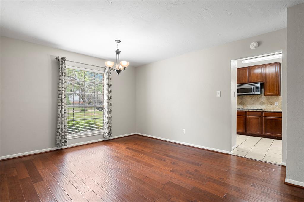 10327 Millshaw Drive, Houston, Texas image 7