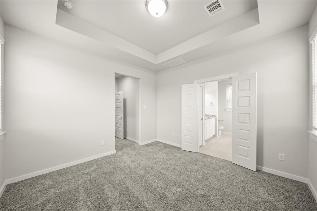 2906 Park Hill Lane, Stafford, Texas image 10