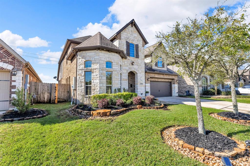 2316 Iron Ridge Lane