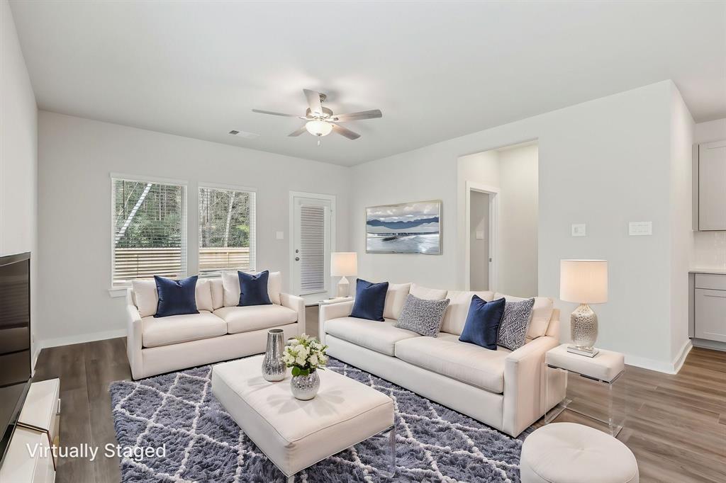1734 Cayden Oak Lane, Conroe, Texas image 8