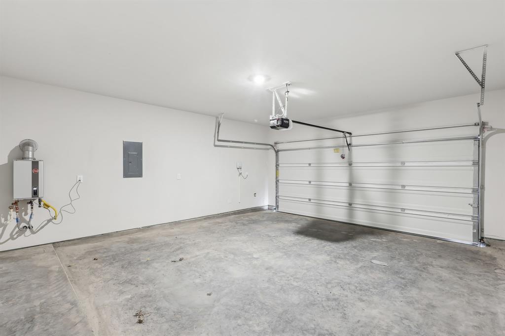 1734 Cayden Oak Lane, Conroe, Texas image 33