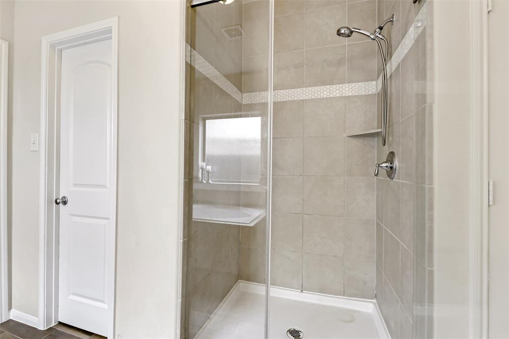 13823 Pointed Edge Lane, Cypress, Texas image 22